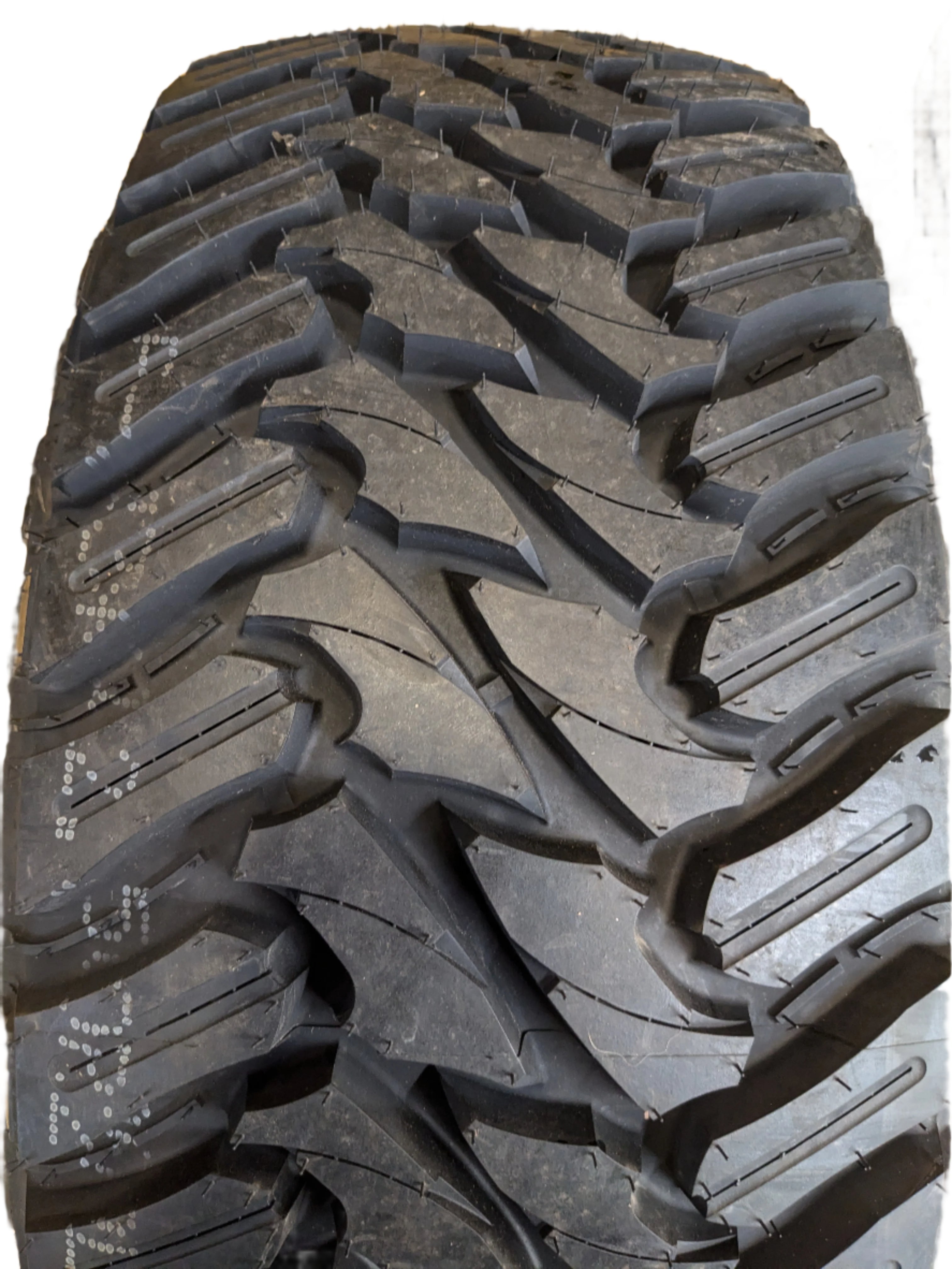 (KSL ONLY) ATTURO TRAIL BLADE MT 33 12.50 20 LT 114Q MUD TERRAIN TIRE TBMTLEJM2MA