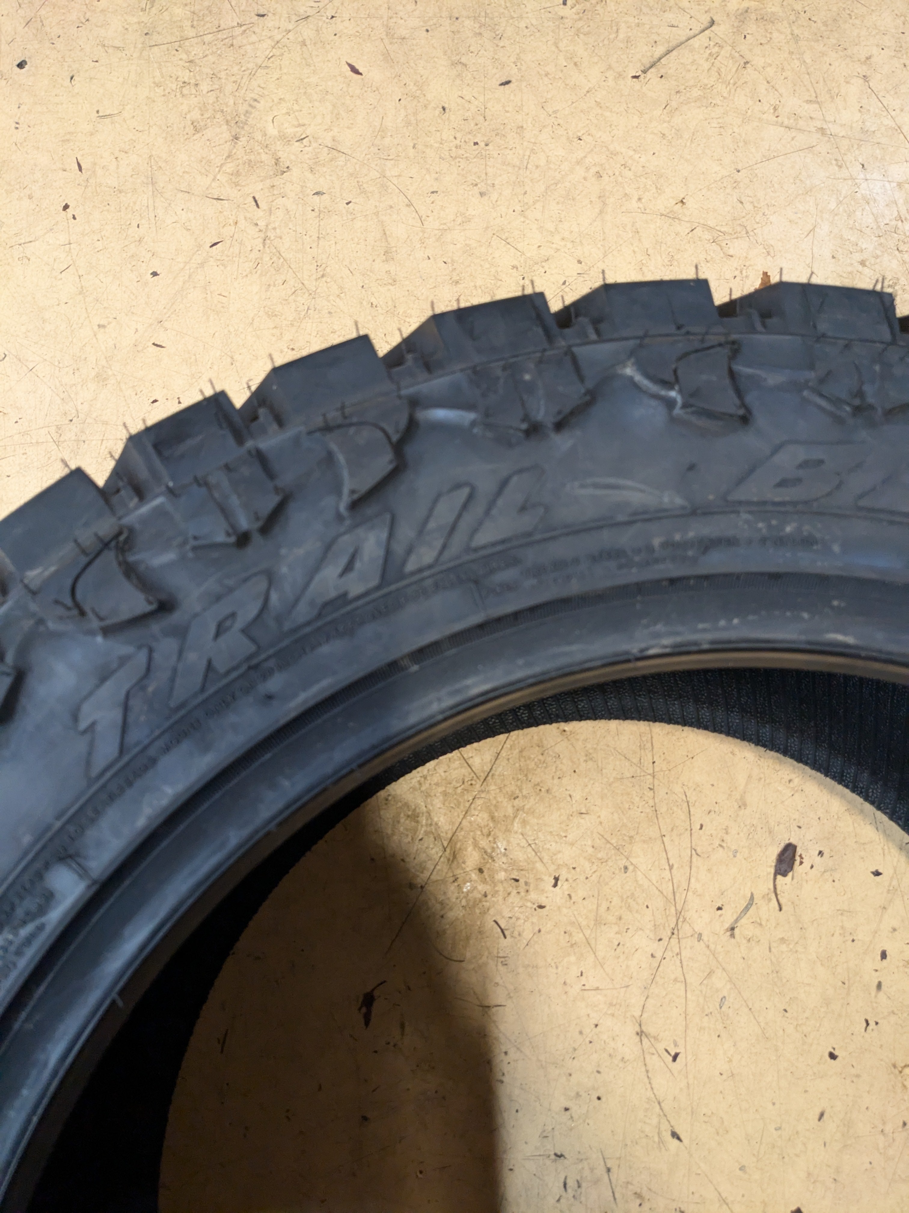 (KSL ONLY) ATTURO TRAIL BLADE MT 33 12.50 20 LT 114Q MUD TERRAIN TIRE TBMTLEJM2MA