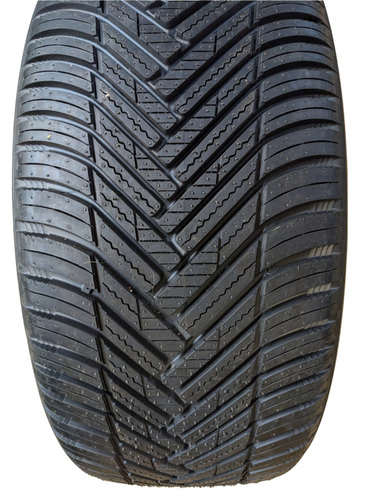 HANKOOK KINERGY 4S2 (H750) 245 40 19 94W ALL WEATHER PASSENGER TIRE 1027014