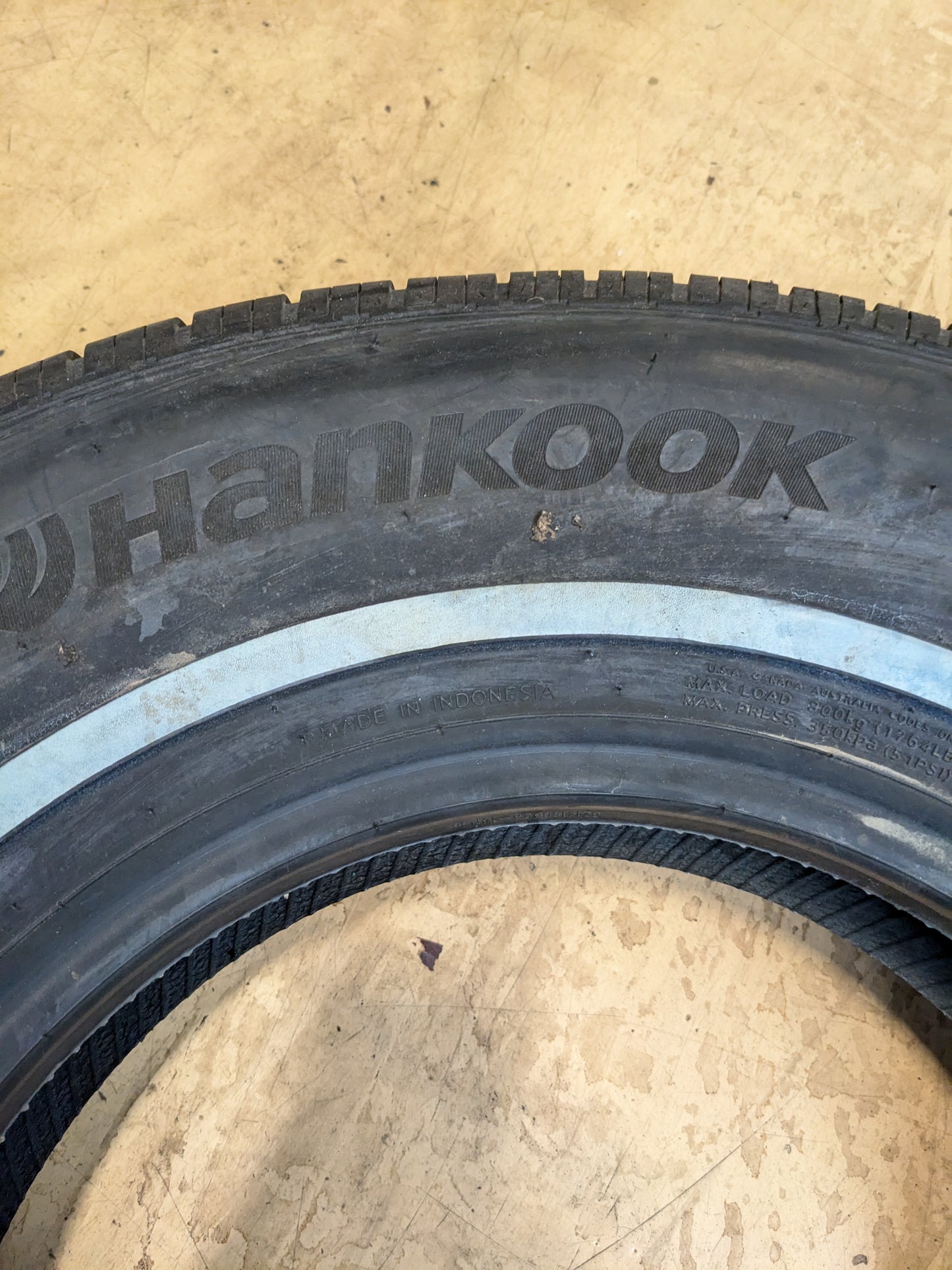 HANKOOK KINERGY ST H735 215 75 14 100T WSW PASSENGER TIRE 1021910
