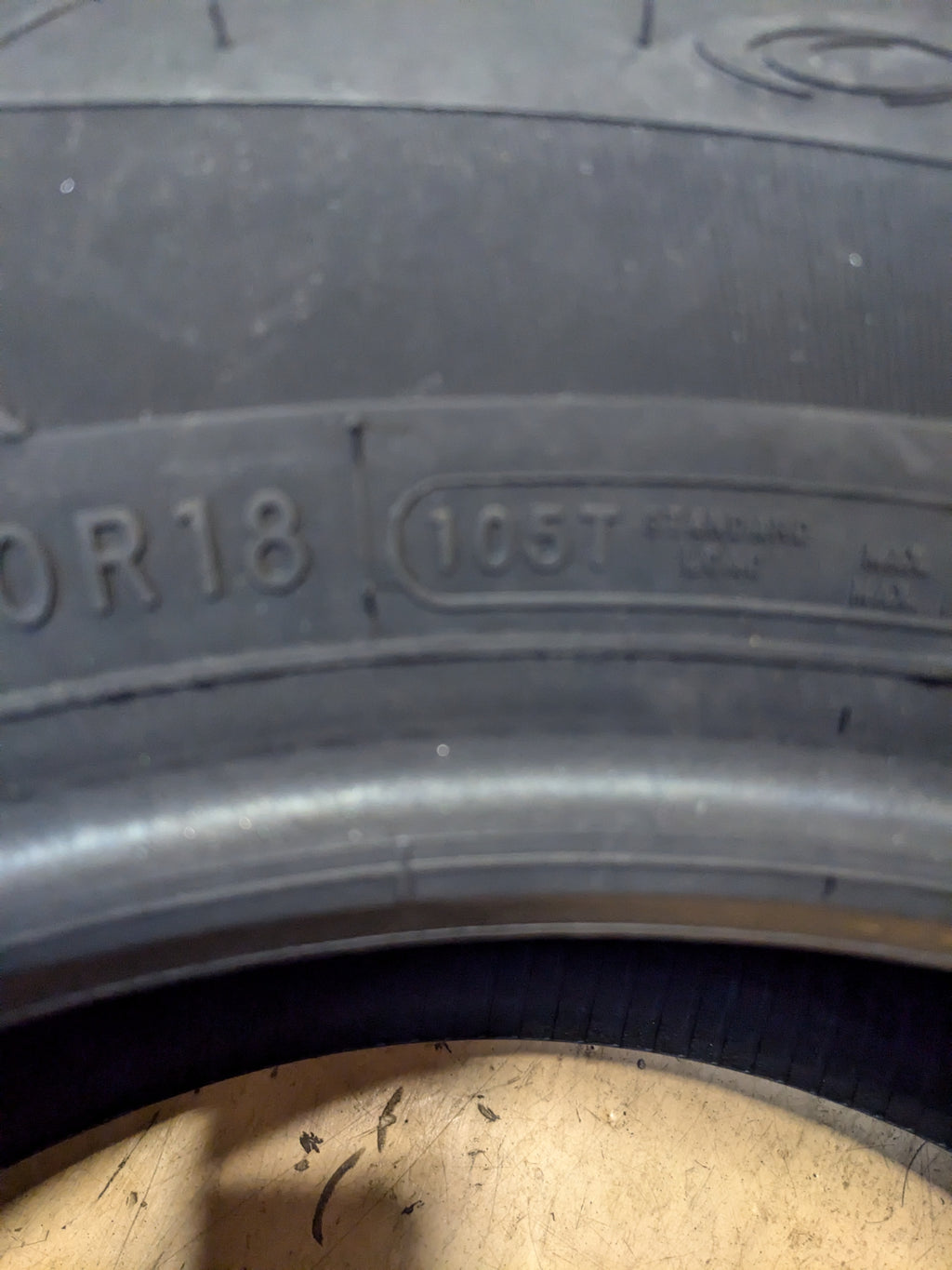 2 COOPER EVOLUTION WINTER 245 60 18 105T WINTER TIRE 166160006