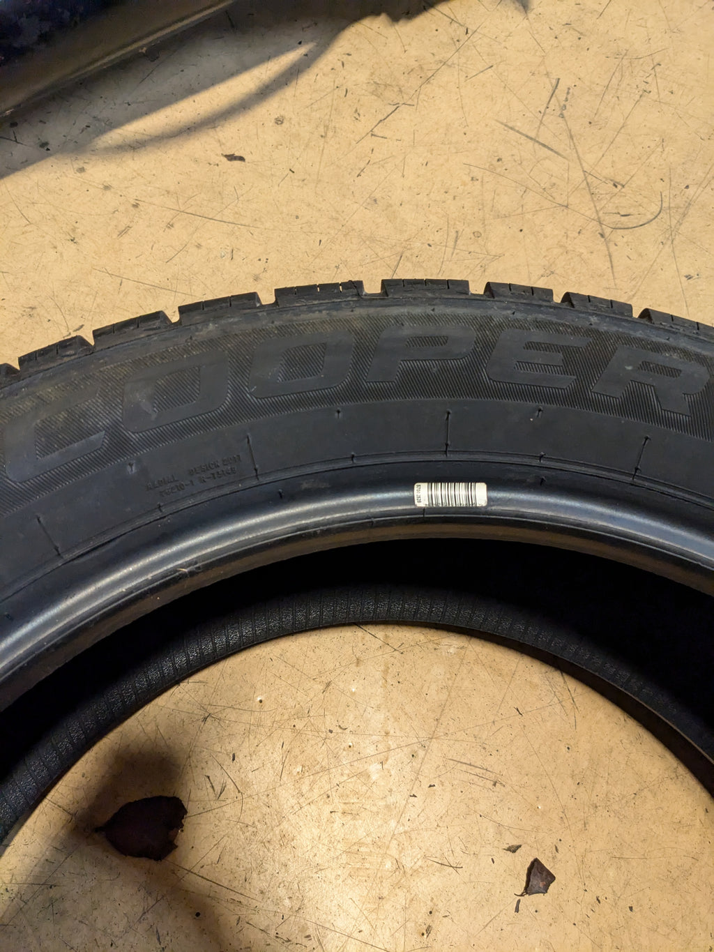 COOPER ENDEAVOR PLUS 235 55 20 102H ALL SEASON TIRE 166262009