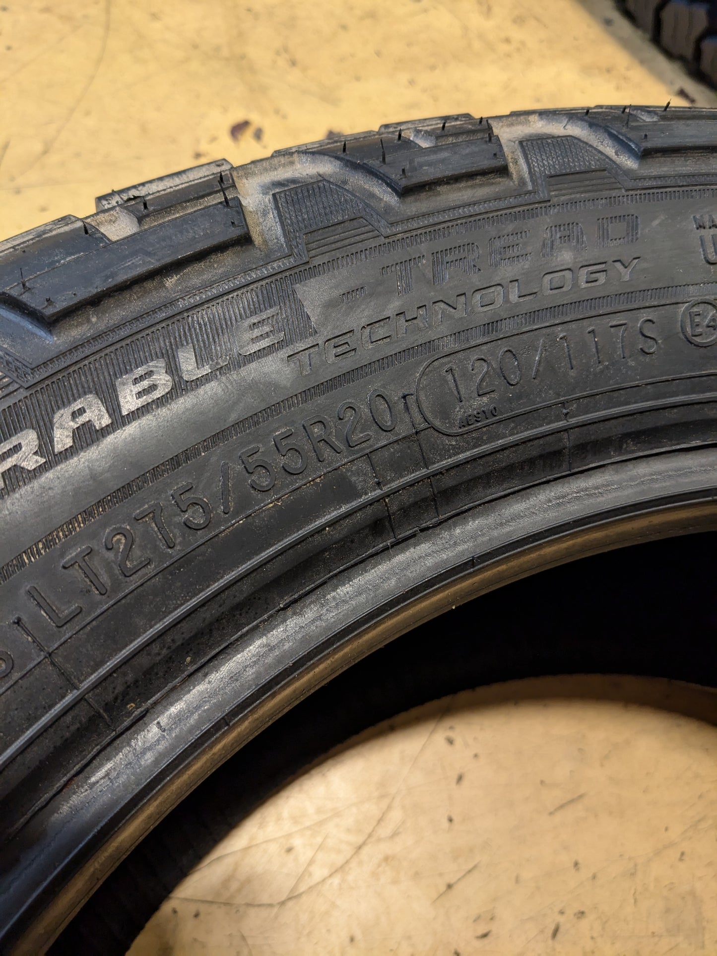 2 COOPER DISCOVERER A/T3 XLT  LT 275 55 20 120/117S LRE 10PLY TIRE COP-170022002