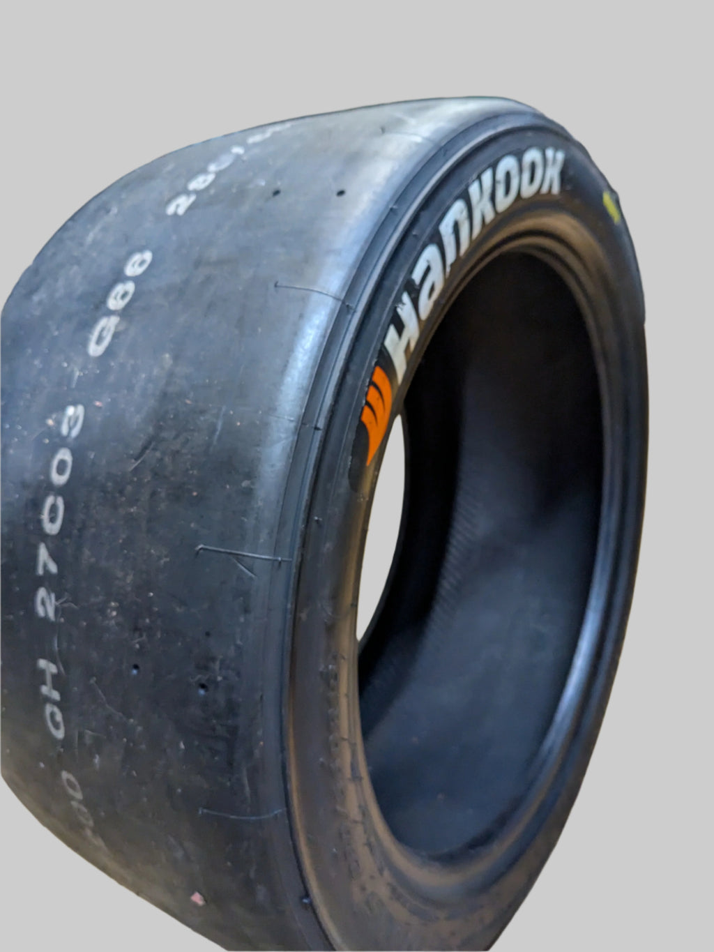 HANKOOK VENTUS F200 280 660 18 MEDIUM COMPOUND SLICK TIRES 1016480