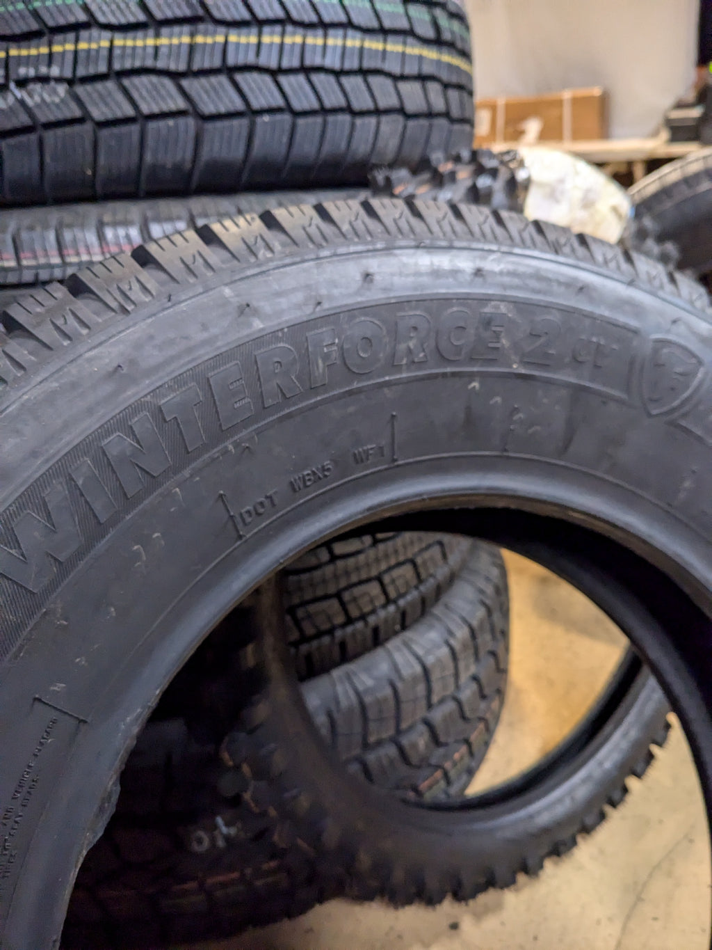FIRESTONE WINTERFORCE 2 UV P 225 70 16 103S SL SNOW WINTER TIRE 148266