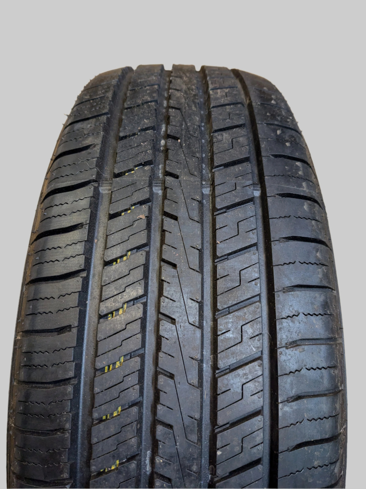 USED DTO 10/32” FALKEN PRO G5 CSV P 235 65 18 106V SL ALL SEASON TIRE 28658603