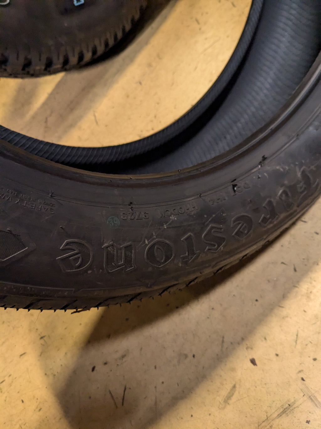 FIRESTONE DESTINATION LE3 BSW P 245 55 19 103H SL ALL SEASON TIRE 005397