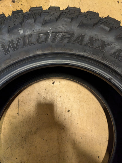 LANDSPIDER WILDTRAXX M/T BSW LT 285 65 18 125/122Q 10PLY MUD TIRE EMT012