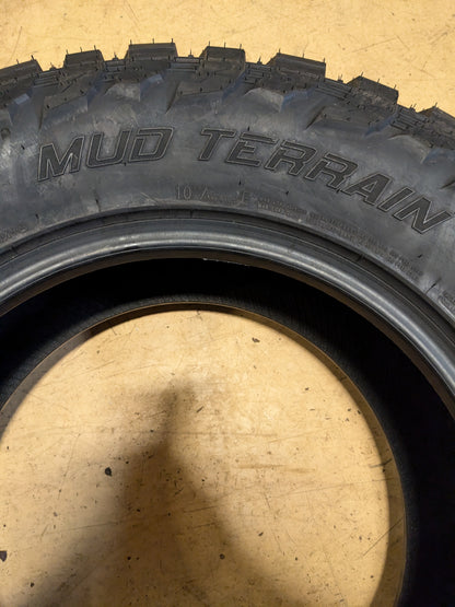 LANDSPIDER WILDTRAXX M/T BSW LT 285 65 18 125/122Q 10PLY MUD TIRE EMT012