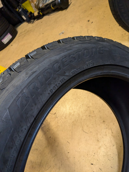 BRIDGESTONE BLIZZAK DM-V2 BSW P 275 50 22 111T WINTER TIRE 014355