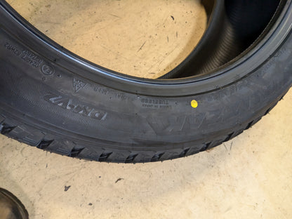 BRIDGESTONE BLIZZAK DM-V2 BSW P 275 50 22 111T WINTER TIRE 014355