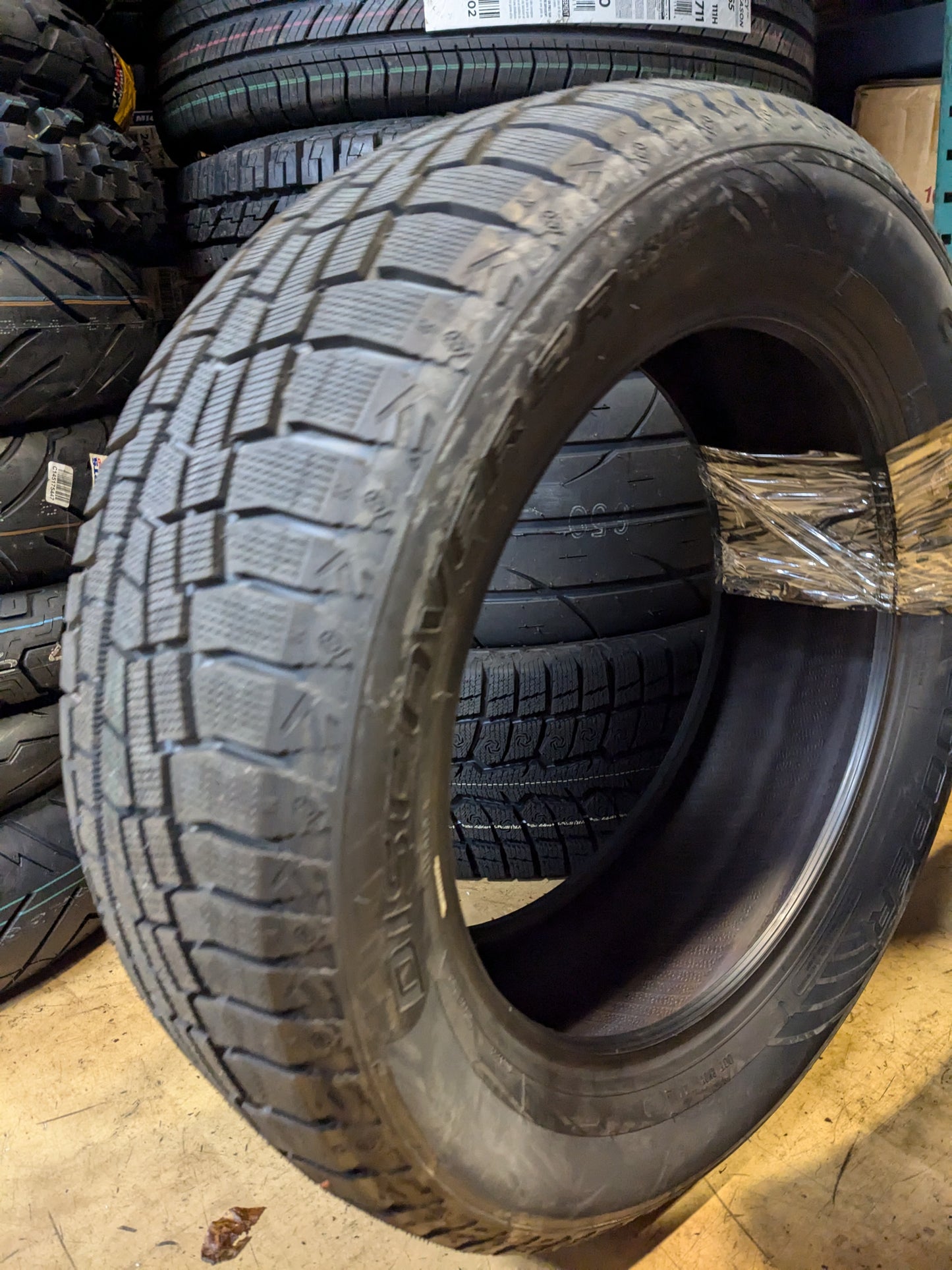 2 NEW OLD STOCK COOPER DISCOVERER TURE NORTH P 245 55 18 103H SL TIRE 90000033365 WINTER