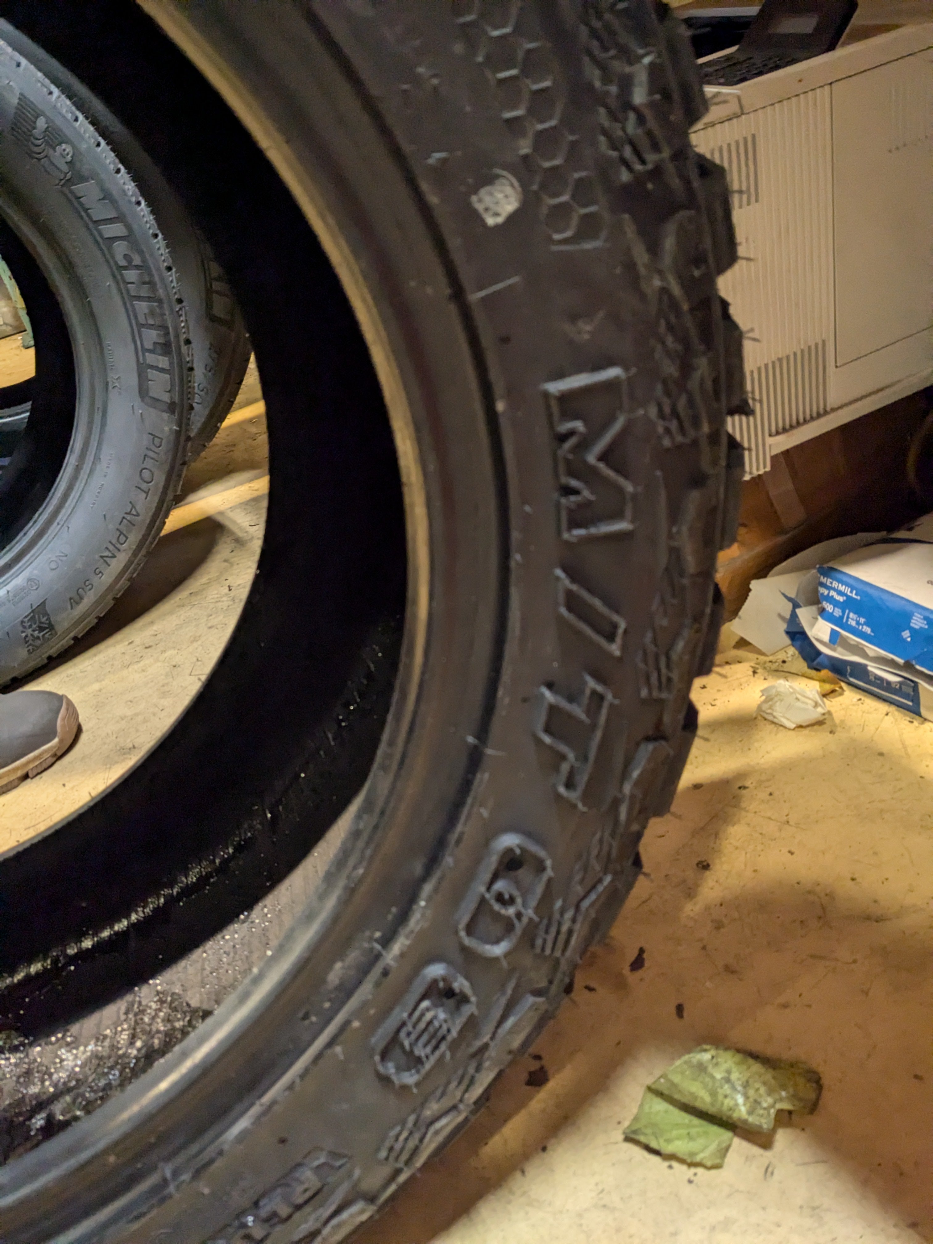(KSL ONLY) 4 FORCEUM MT 08 PLUS BSW LT 33 12.5 20 114Q 10 PLY MUD TERRAIN TIRE 1200045288