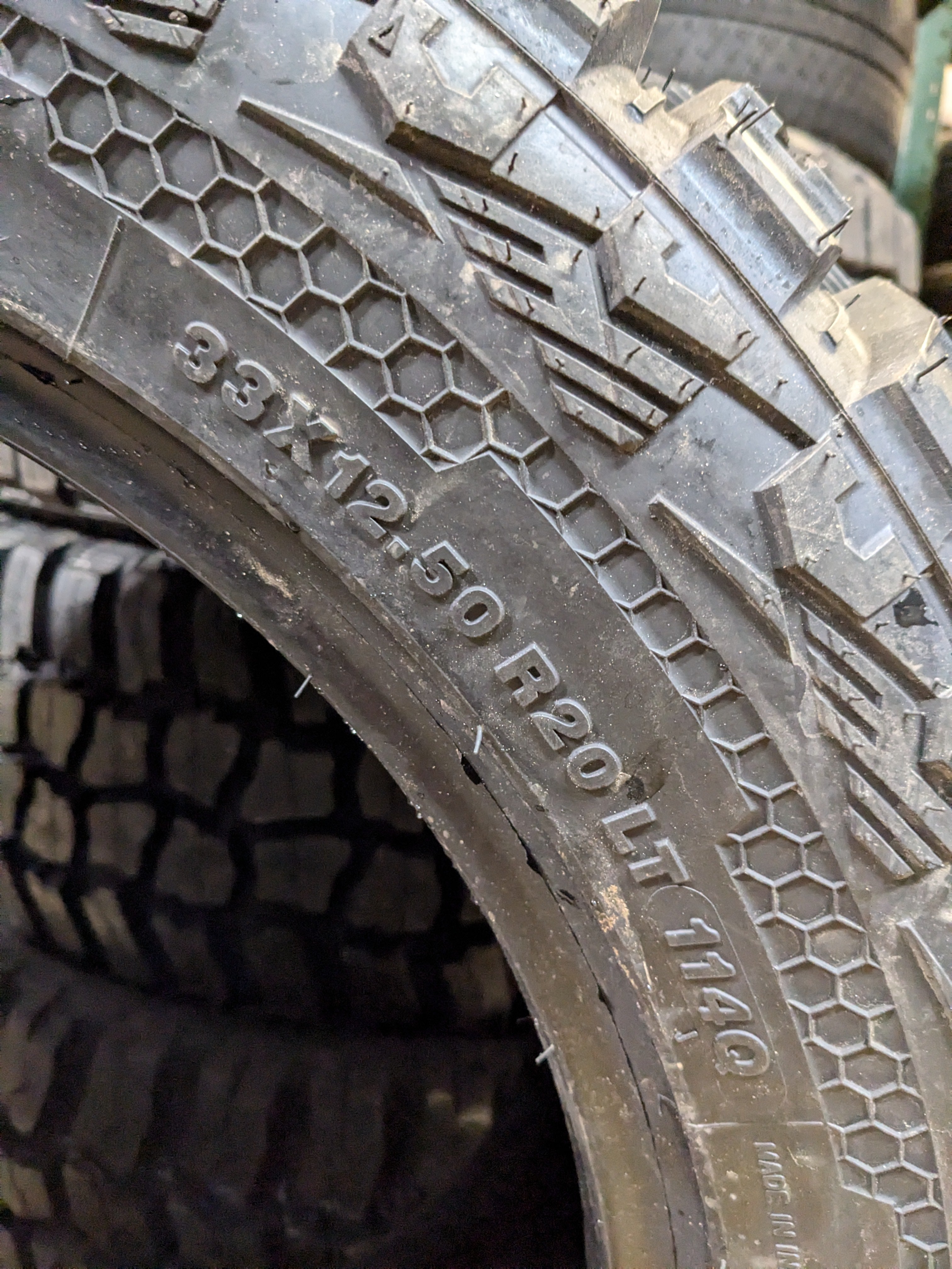 (KSL ONLY) 4 FORCEUM MT 08 PLUS BSW LT 33 12.5 20 114Q 10 PLY MUD TERRAIN TIRE 1200045288