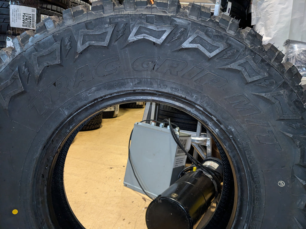 THUNDERER TRAC GRIP M/T R408 BSW LT 235 85 16 120/116Q 10PLY MUD TIRE TG8536E