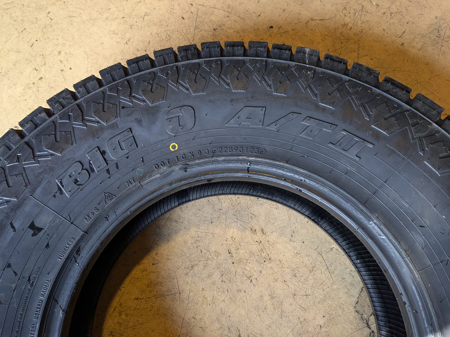 2 BIG O BIG FOOT A/T II BSW LT 235 85 16 120 116R TIRE LRE 10PLY 32117