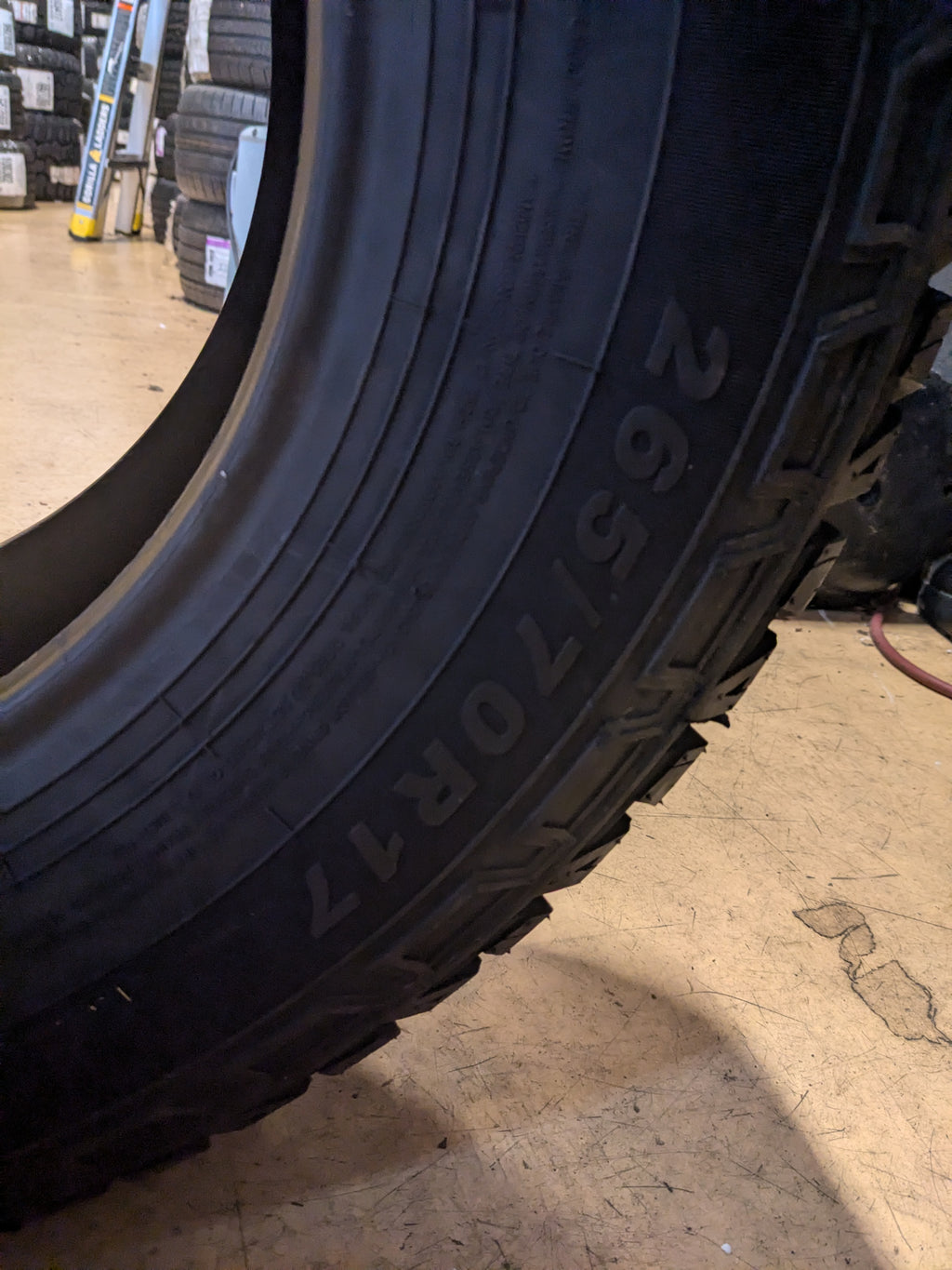 TRAVELSTAR ECOPATH A/T BSW P 265 70 17 115T ALL TERRAIN TIRE LLSUV018