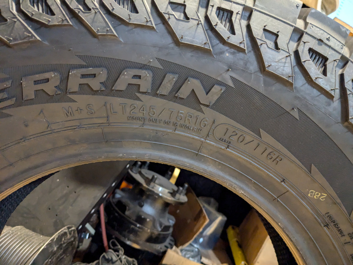COOPER DISCOVERER ALL TERRAIN BSW LT 245 75 16 120/116R TIRE 170222009