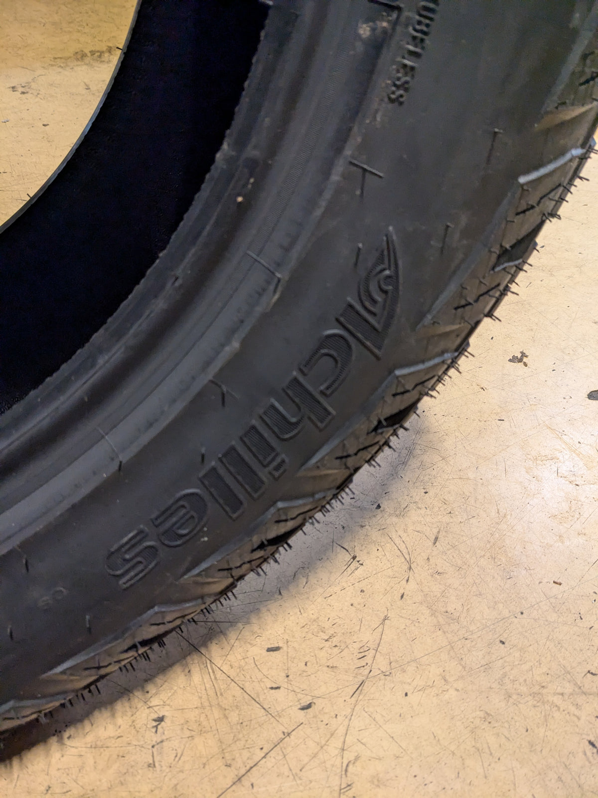 ACHILLES DESERT HAWK AT3 BSW P 275 60 20 115T SL TIRE ADK15