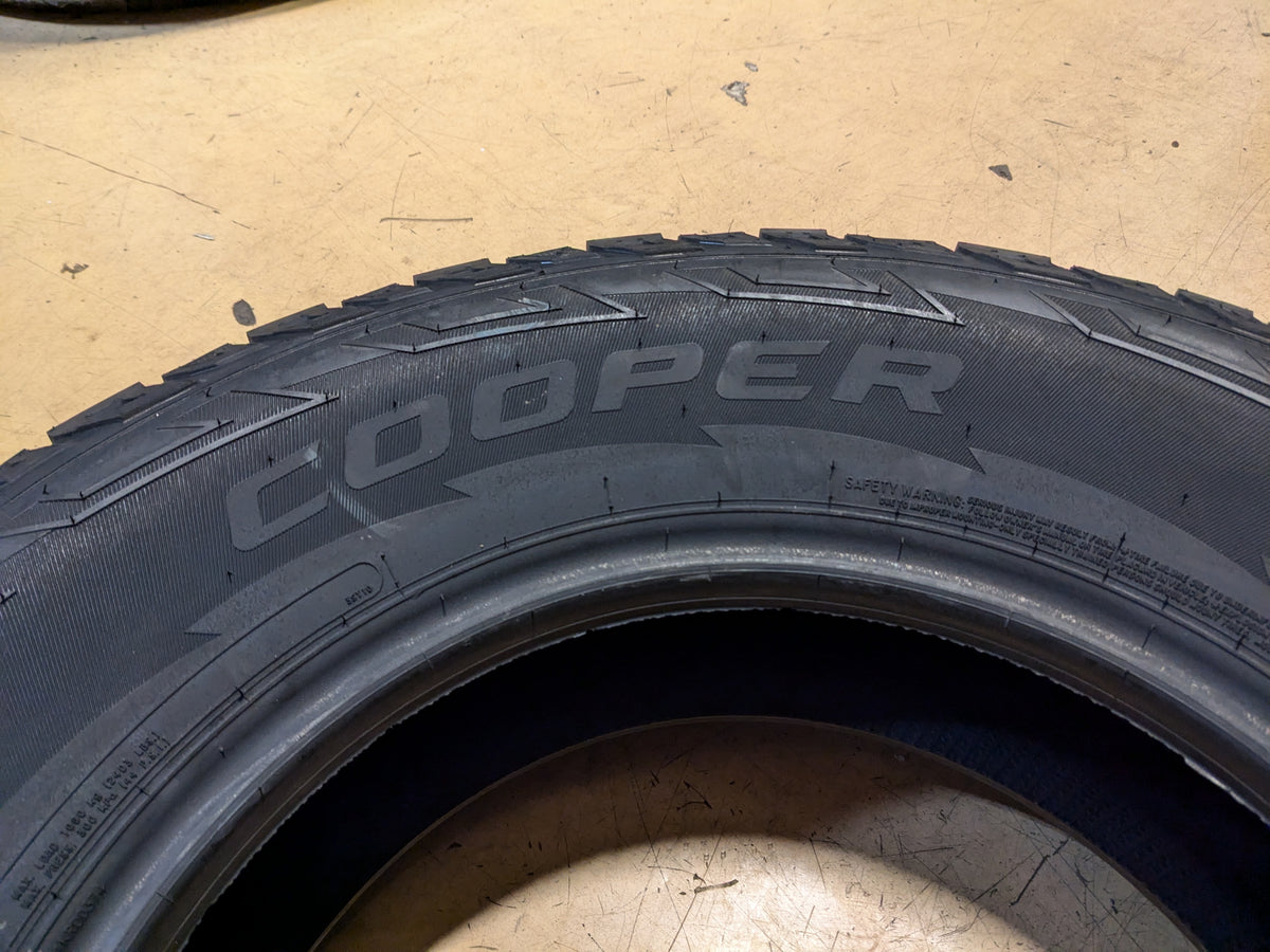 COOPER DISCOVERER ALL TERRAIN BSW P 245 75 16 111T ALL SEASON TIRE 171135014