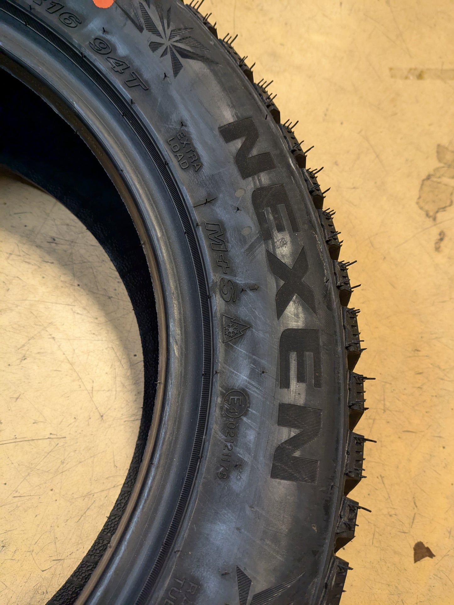 NEXEN WINGUARD WINSPIKE 3 BSW P 205 55 16 94T XL WINTER TIRE 17628NXK