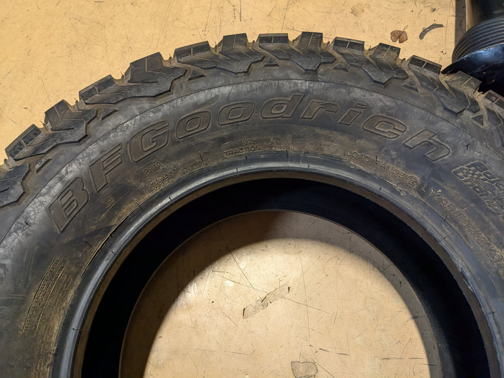 BFGOODRICH ALL TERRAIN TA K02 BSW LT 295 70 18 129/126R E ALL SEASON TIRE 26792
