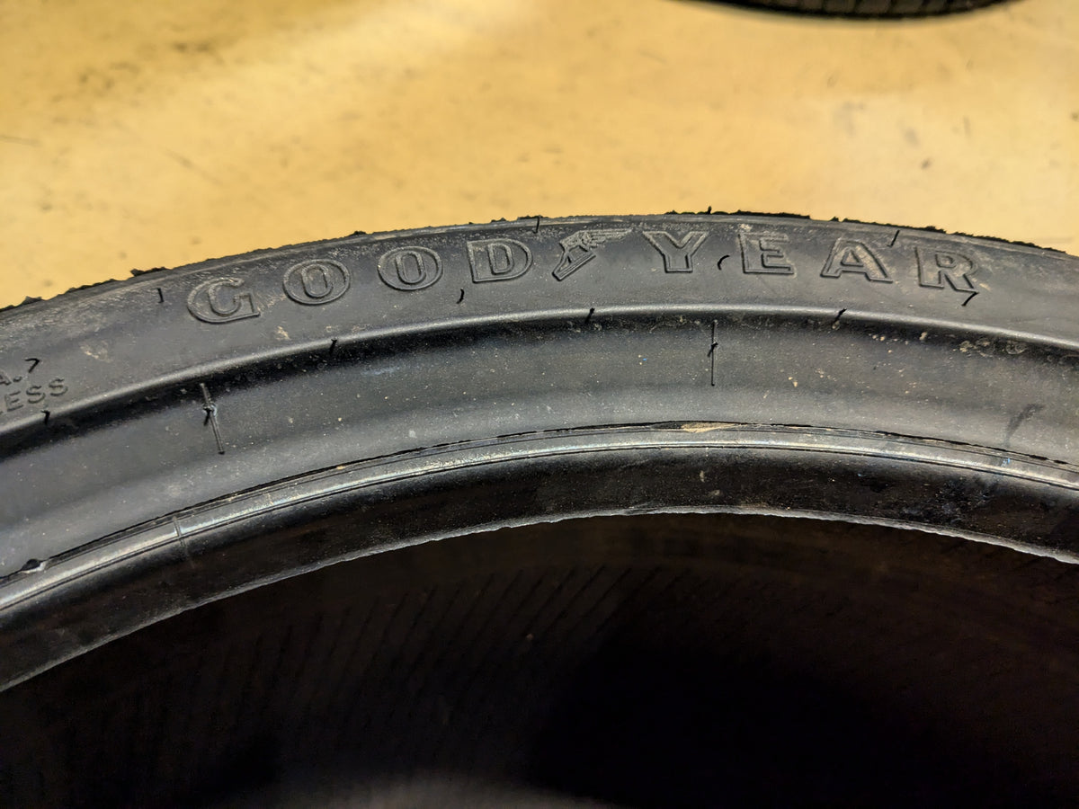 2 HOOSIER DRAG RACING SLICK D05 SWL 31/14-15 D05  TIRE 18240D05
