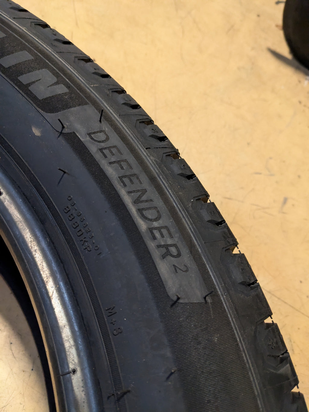 4 MICHELIN DEFENDER 2 BSW P 225 55 19 103V XL ALL SEASON TIRE 40689