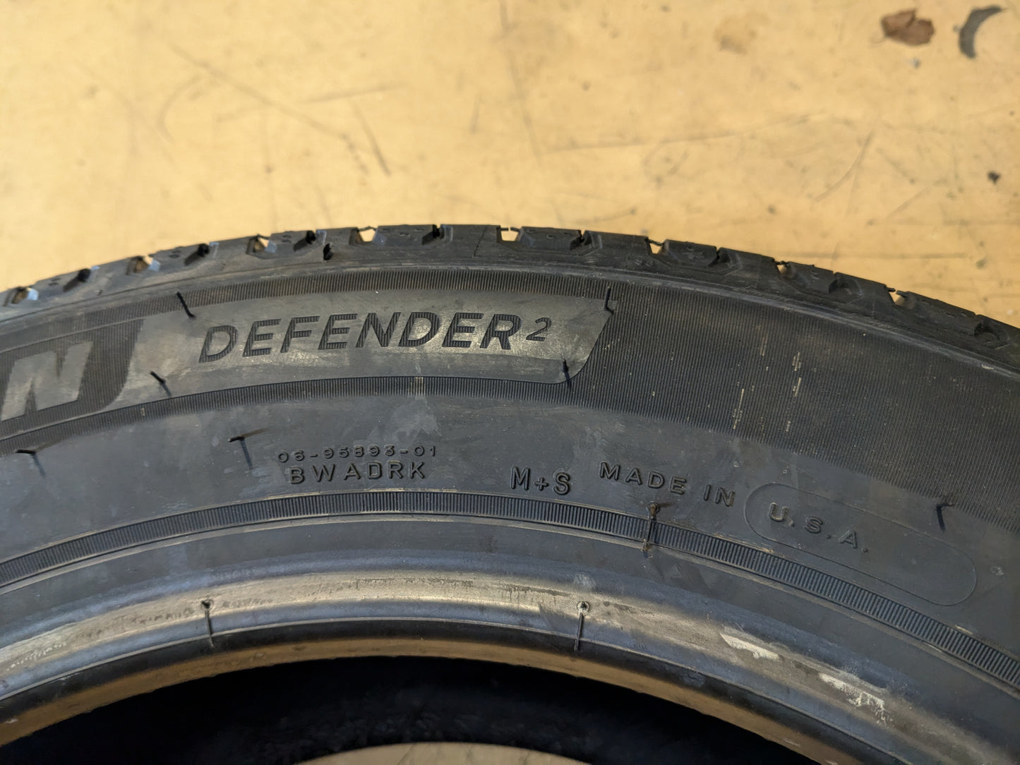 2 MICHELIN DEFENDER2 BSW P 215 55 16 97H XL ALL SEASON TIRE 12060