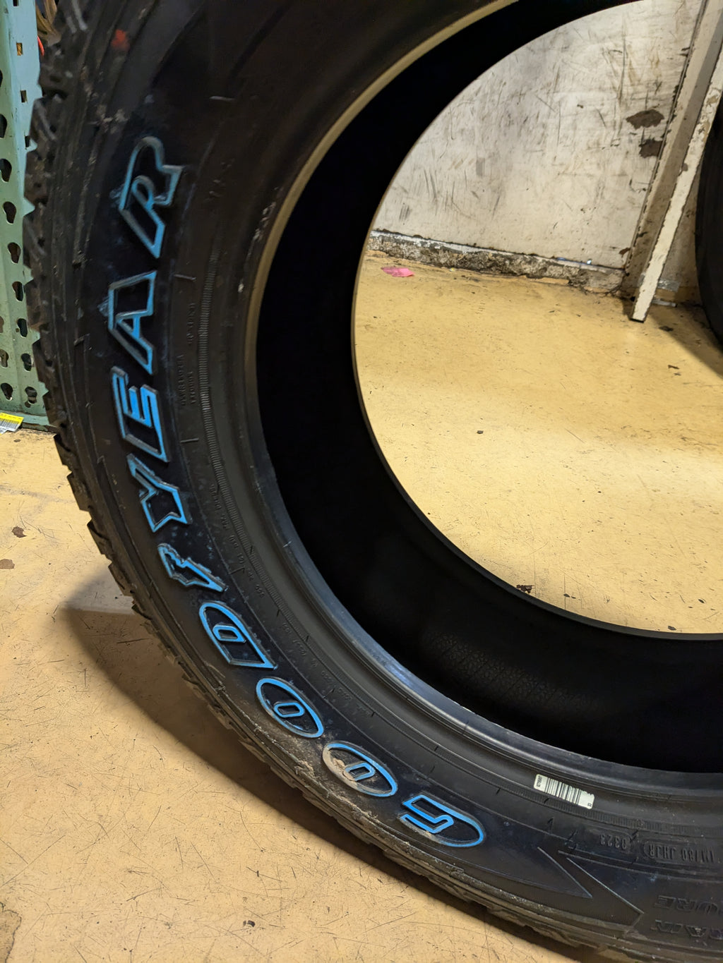 GOODYEAR WRANGLER ALL-TERRAIN ADVENTURE WITH KEVLAR BSW LT 265 60 18 110H 583944