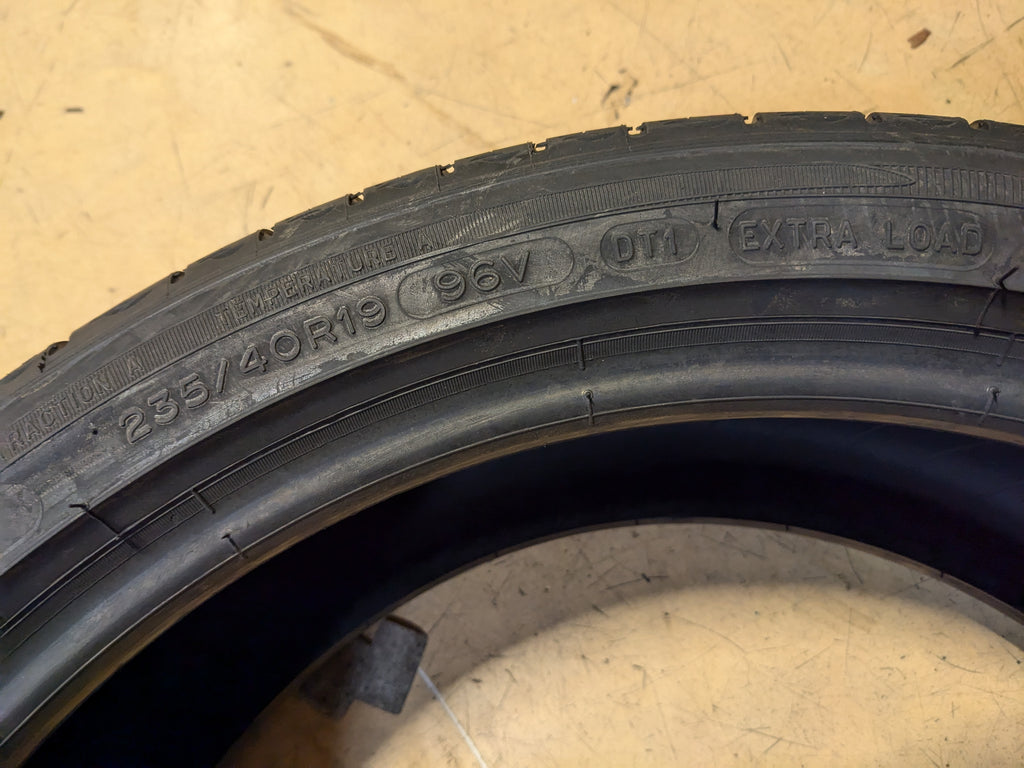 MICHELIN PRIMACY MXM4 BSW P 235 40 19 96V XL TIRE 53283
