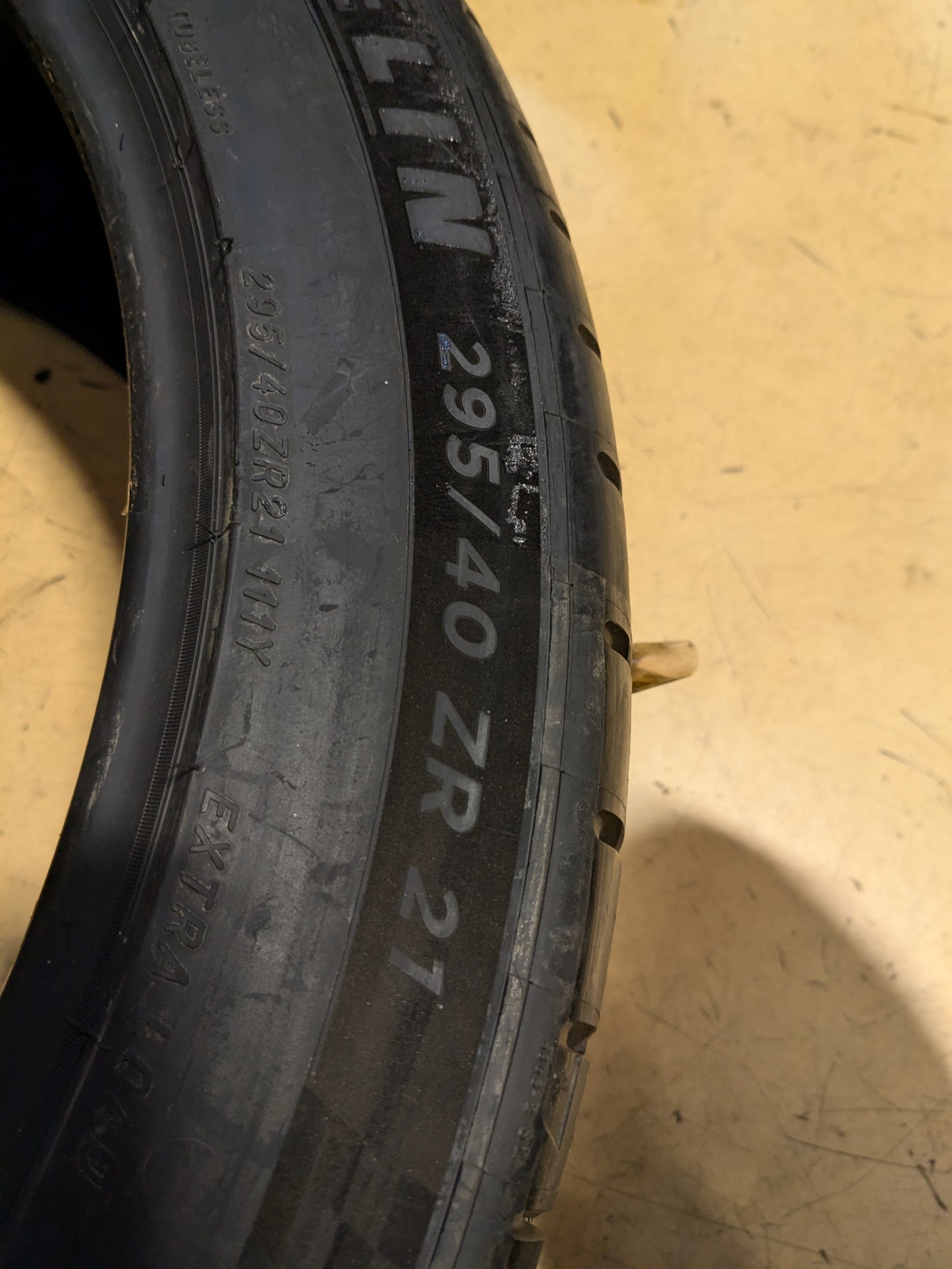 MICHELIN PILOT SPORT ALL SEASON 4 BSW P 295 40 21 111Y XL ALL SEASON TIRE 13538