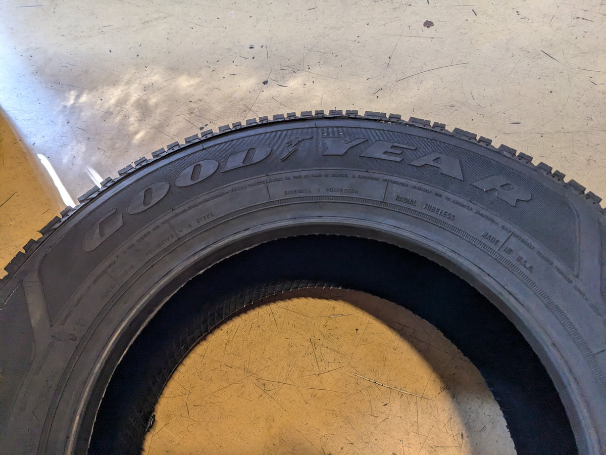 NOS GOODYEAR ULTRA GRIP WINTER BSW P 195 70 14 91T SL WINTER TIRE 766736355