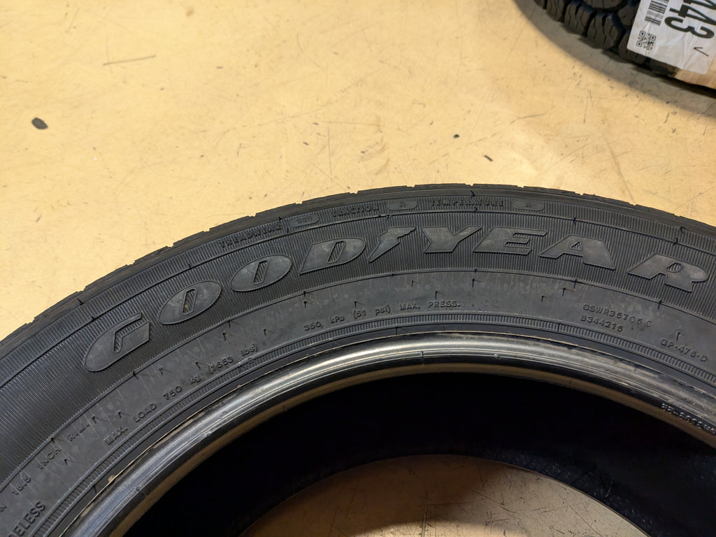 NOS GOODYEAR ASSURANCE FUEL MAX BSW P 225 60 16 98H SL ALL SEASON TIRE 738407571