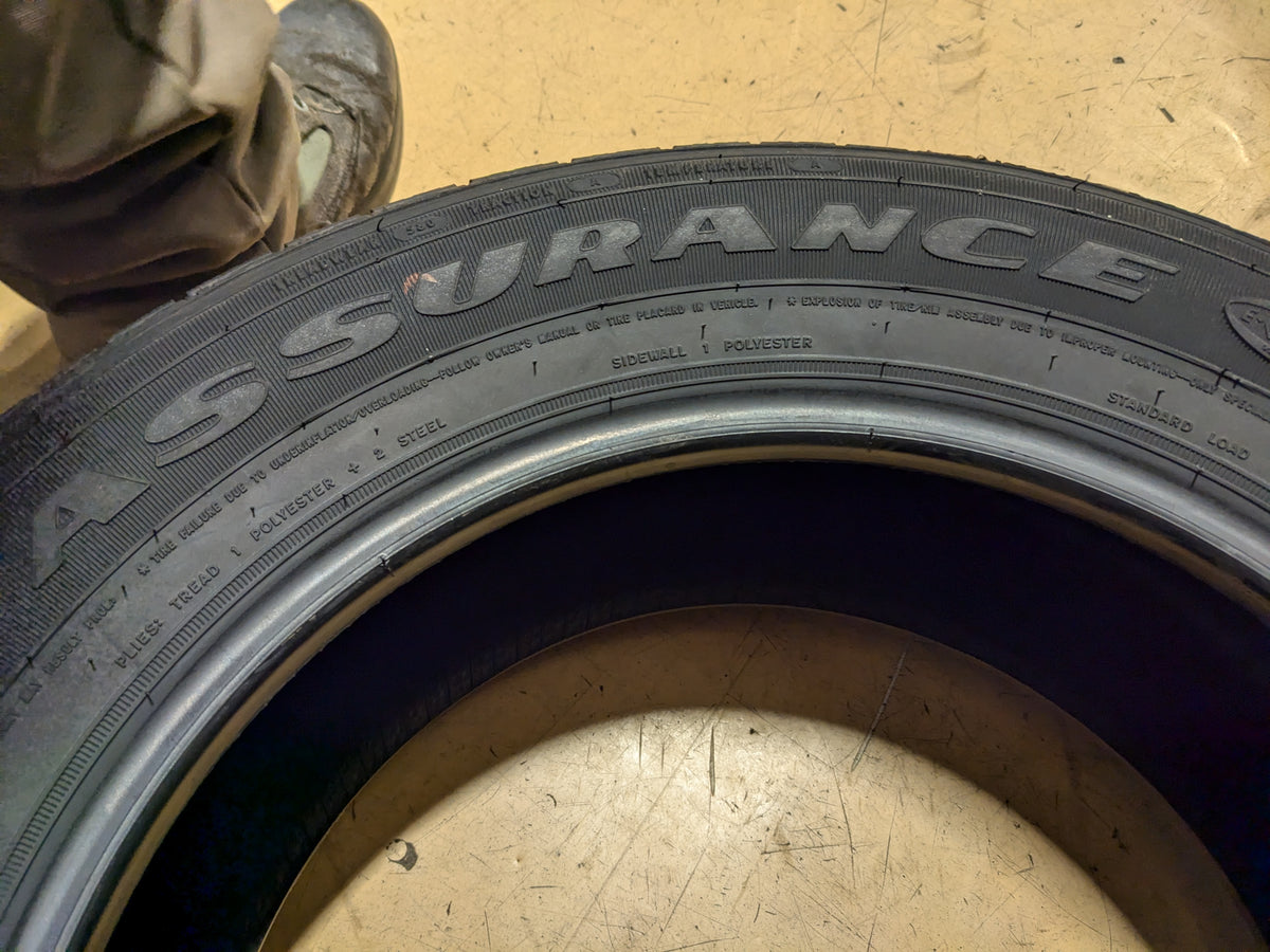 NOS GOODYEAR ASSURANCE FUEL MAX BSW P 225 60 16 98H SL ALL SEASON TIRE 738407571