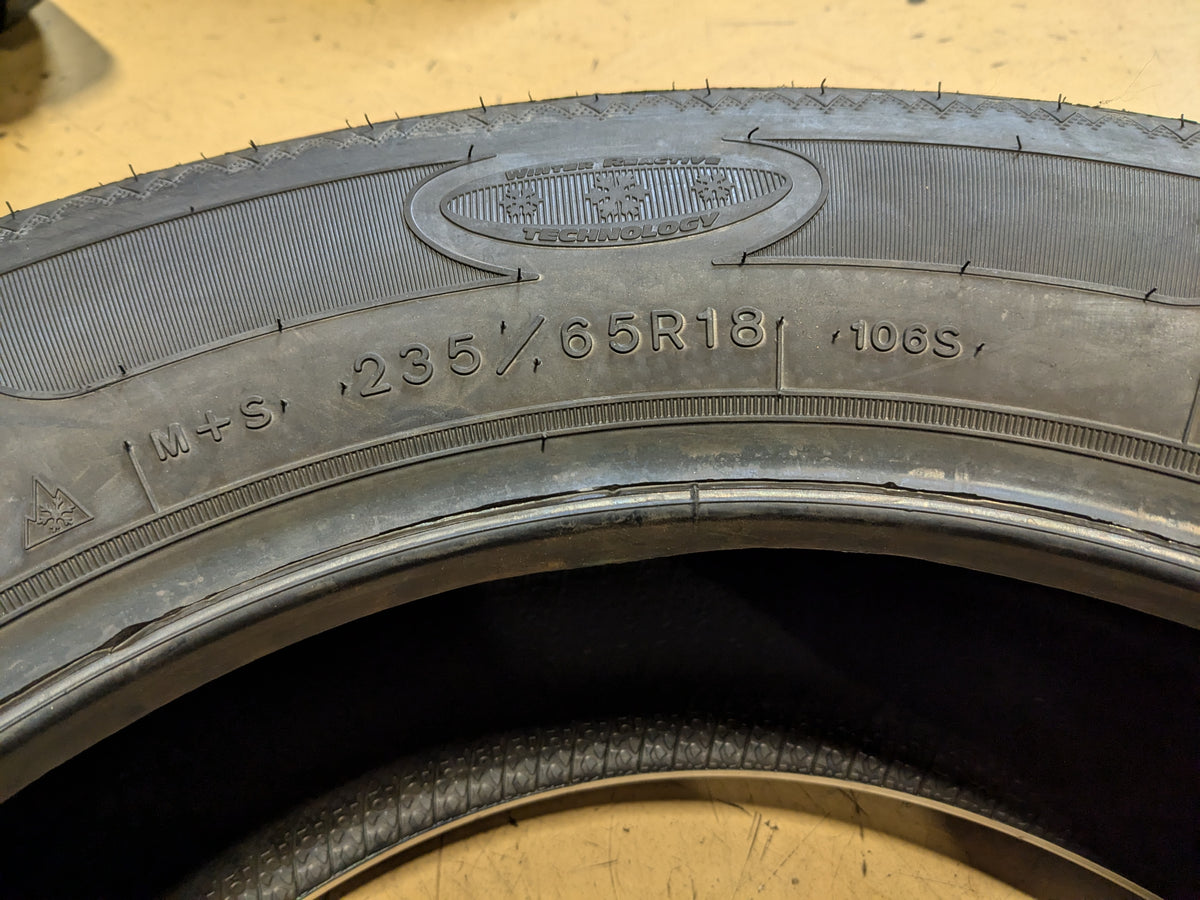 NOS GOODYEAR ULTRA GRIP ICE WRT BSW P 235 65 18 106S WINTER TIRE 217057