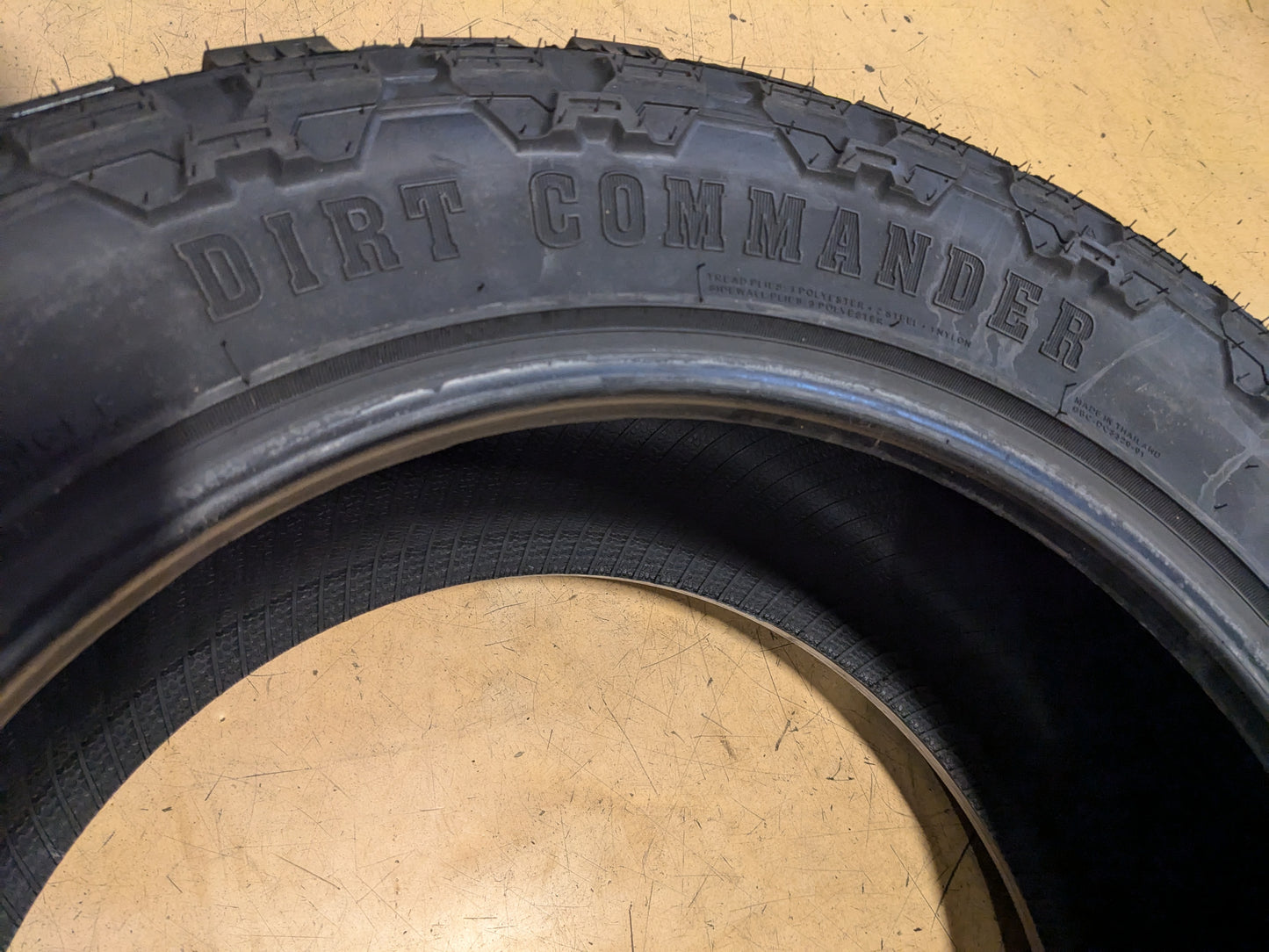 CENTENNIAL DIRT COMMANDER M/T BSW LT 33 12.50 20 119Q F MUD TIRE TCD2033125F