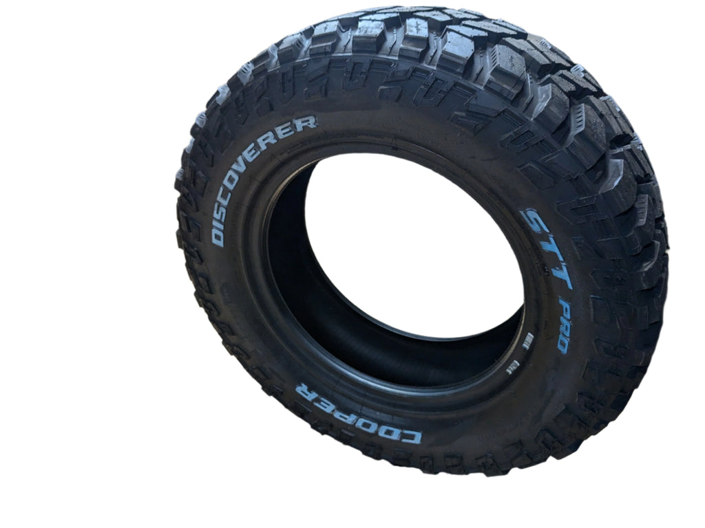 COOPER DISCOVERER STT PRO RWL LT 275 65 18 123/120Q E MUD TERRAIN TIRE 170121034