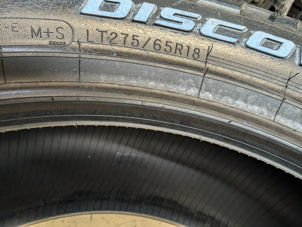 COOPER DISCOVERER STT PRO RWL LT 275 65 18 123/120Q E MUD TERRAIN TIRE 170121034