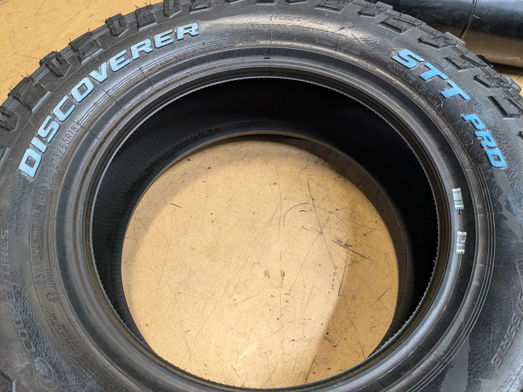 COOPER DISCOVERER STT PRO RWL LT 275 65 18 123/120Q E MUD TERRAIN TIRE 170121034