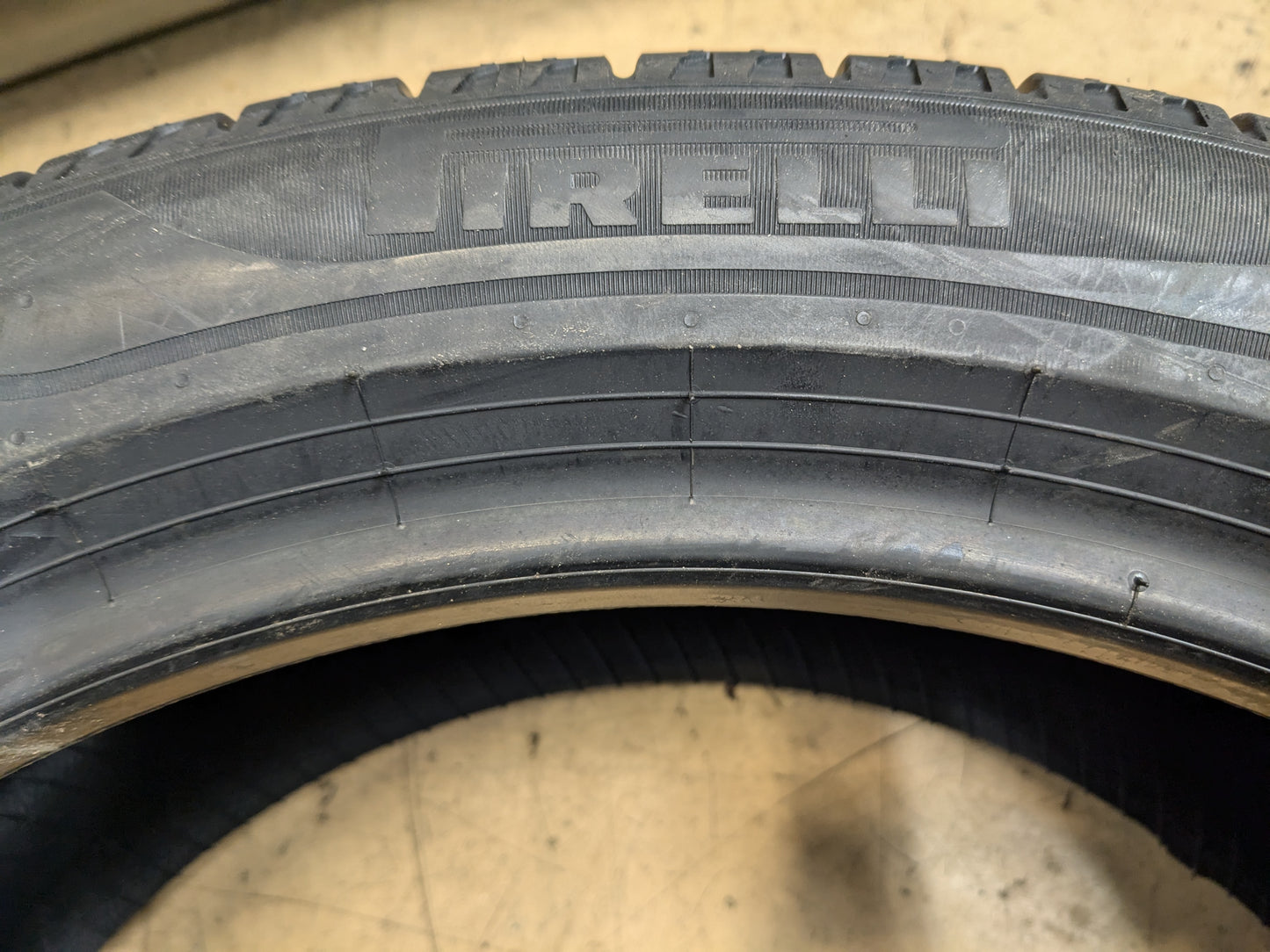 PIRELLI P7 ALL SEASON PLUS 3 BSW P 225 45 18 95V XL ALL SEASON TIRE 3916100