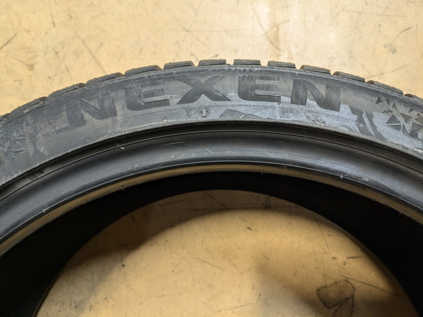 2 NEXEN WINGUARD SPORT 2 BSW P 205 40 17 84V WINTER TIRE 15440NXK