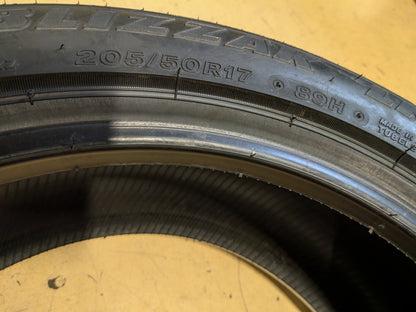 BRIDGESTONE BLIZZAK LM-25 RFT BMW P 205 50 17 89H SL WINTER RUN FLAT TIRE 132354