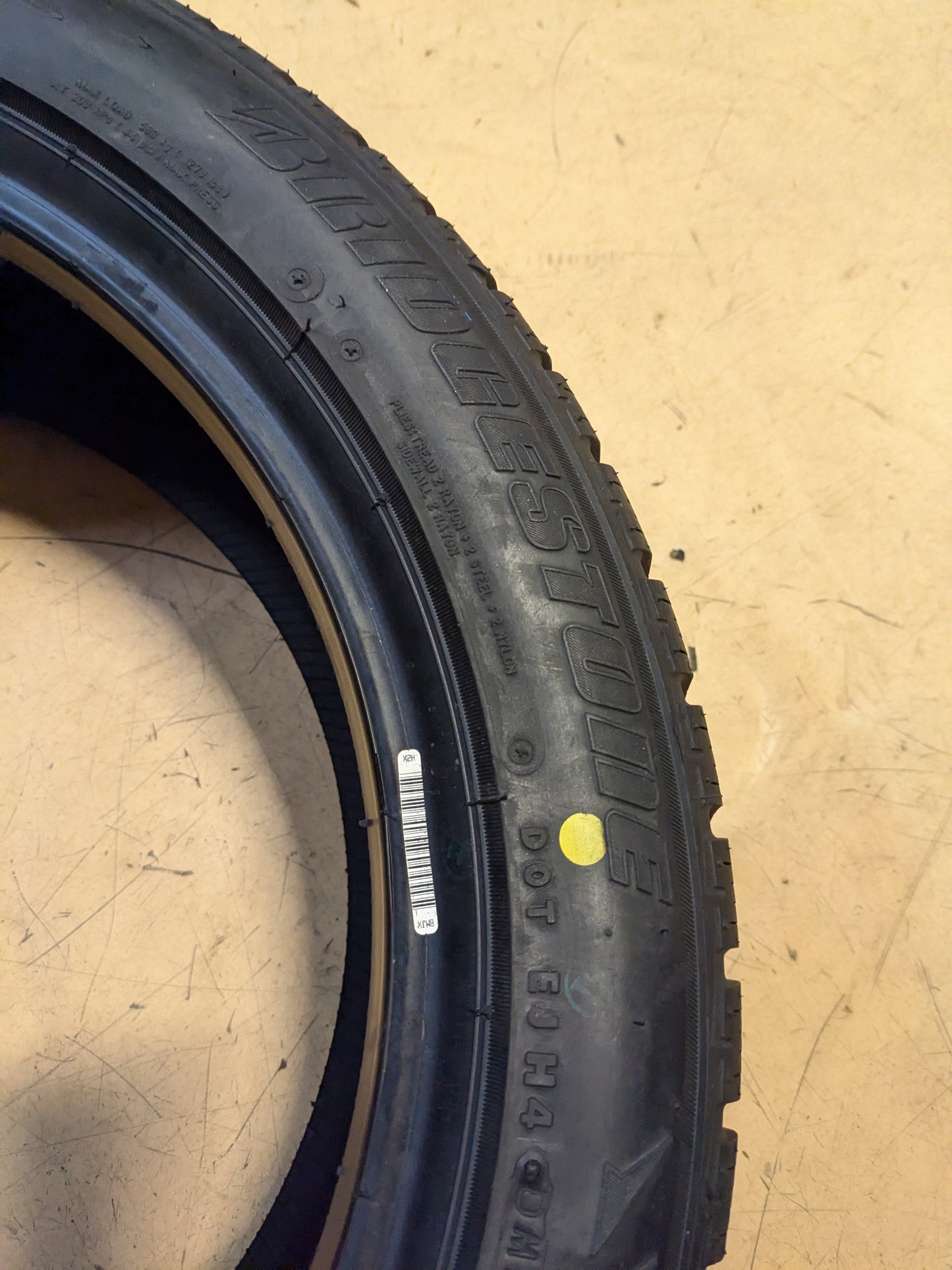 BRIDGESTONE BLIZZAK LM-25 RFT BMW P 205 50 17 89H SL WINTER RUN FLAT TIRE 132354
