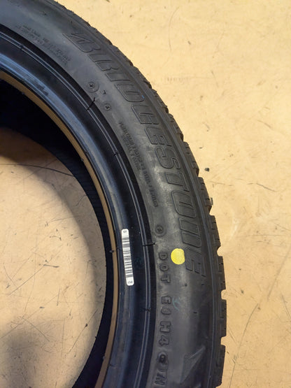 BRIDGESTONE BLIZZAK LM-25 RFT BMW P 205 50 17 89H SL WINTER RUN FLAT TIRE 132354
