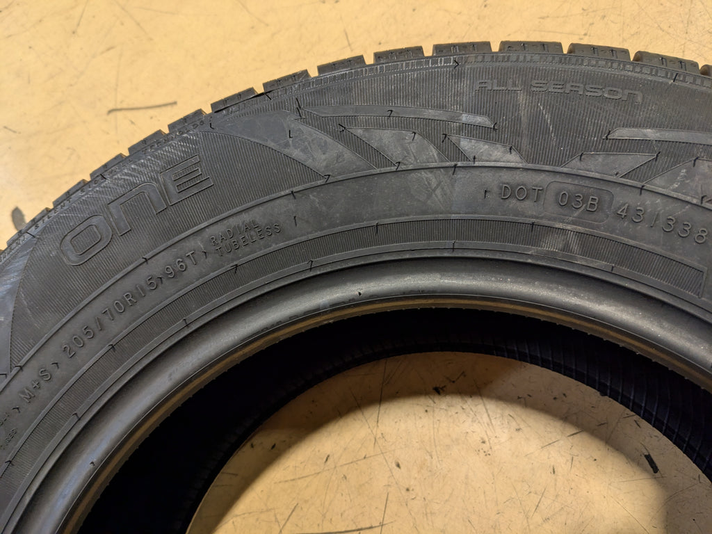 2 NOKIAN ONE BSW P 205 70 15 96T ALL SEASON TIRE T431338