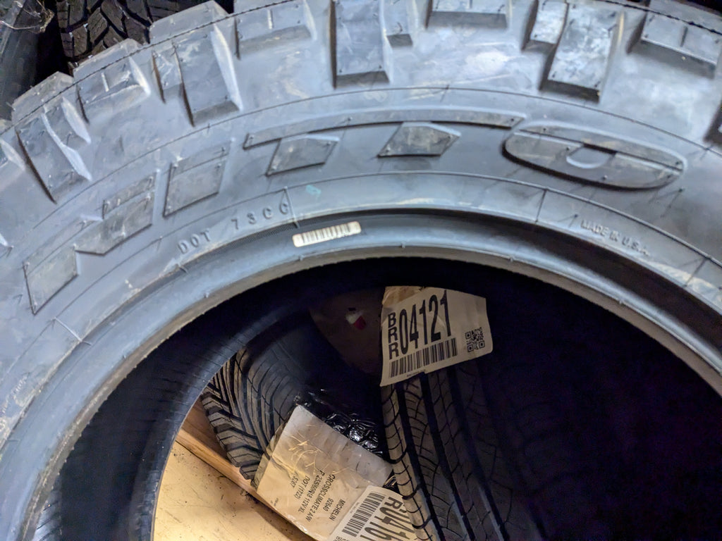 NOS NITTO RIDGE GRAPPLER BSW LT 325 60 20 126/123Q E ALL TERRAIN TIRE 217440