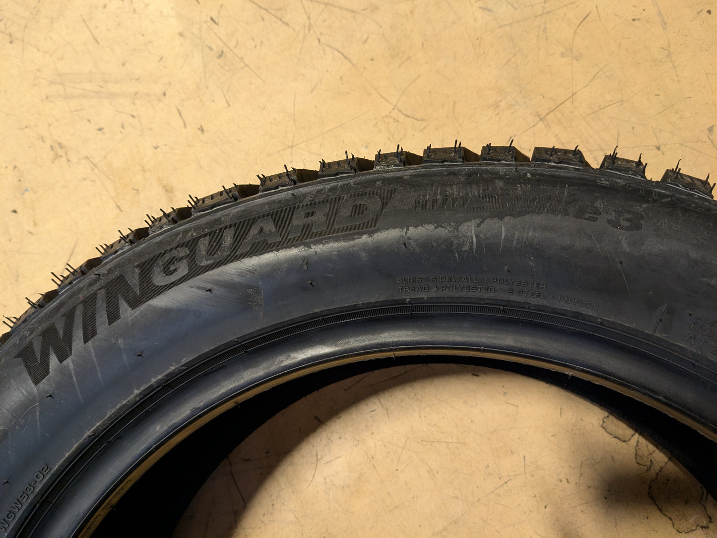 NEXEN WINGUARD WINSPIKE 3 BSW P 215 55 17 98T XL WINTER TIRE 17632NXK