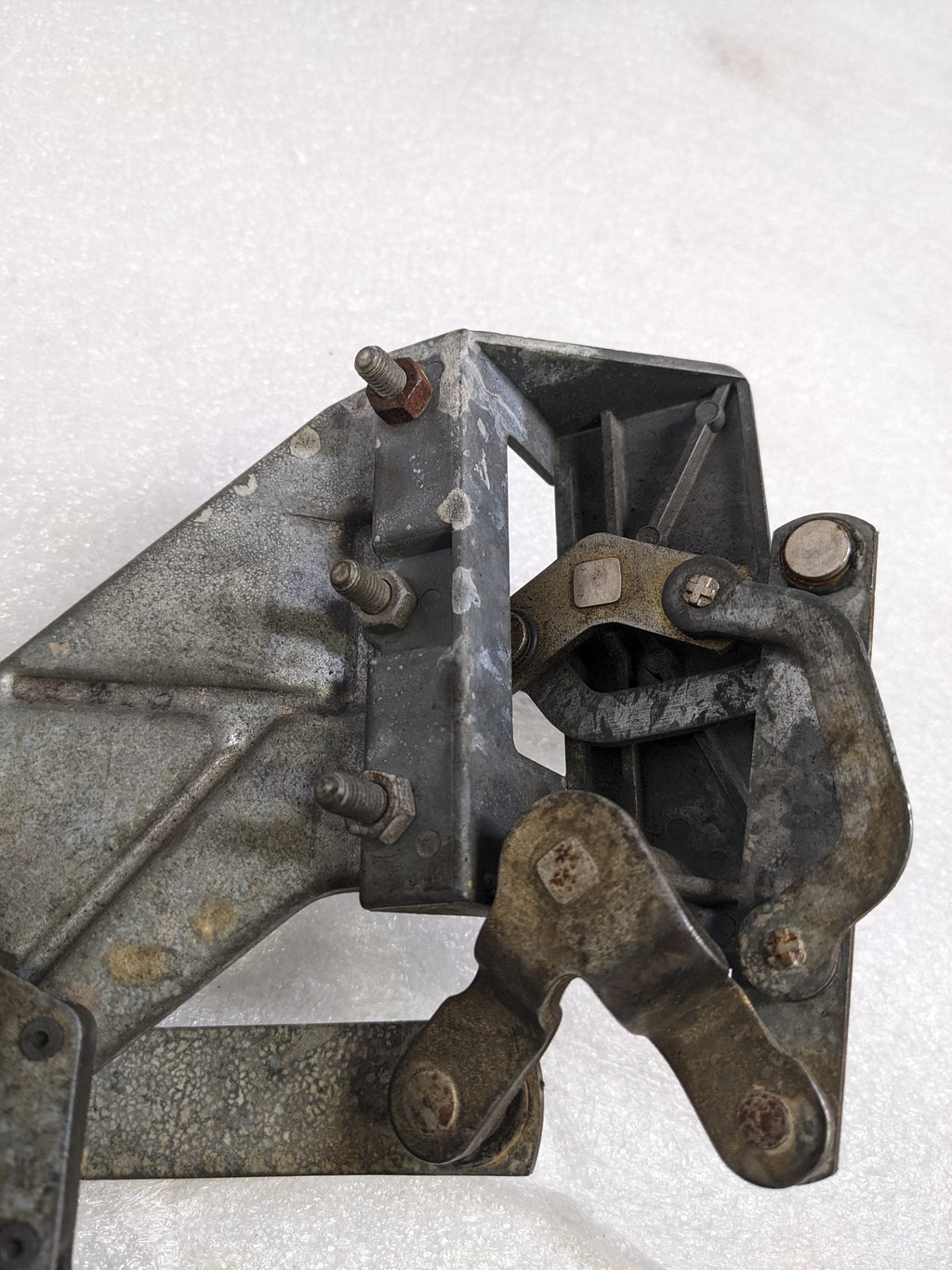 PORSCHE 96462812000/96262808700 WIPER MOTOR WITH BLADE MOUNT BRACKET FOR  911 (1989-1998) USED R23T6