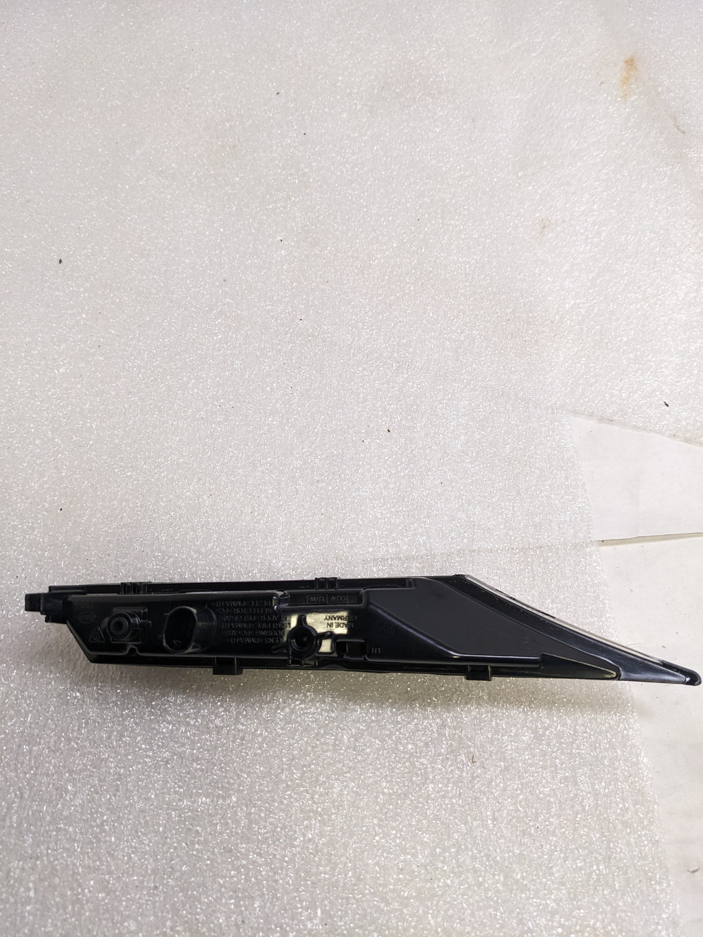 PORSCHE 9J0953041B TURN SIGNAL REPEATER LEFT FOR 2019-2023 TAYCAN NEW R23T6